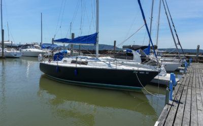 1985 Hunter 28.5